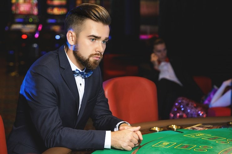 Antarmuka permainan Joker Gaming di irantoto dengan gulungan berwarna-warni dan tombol kontrol